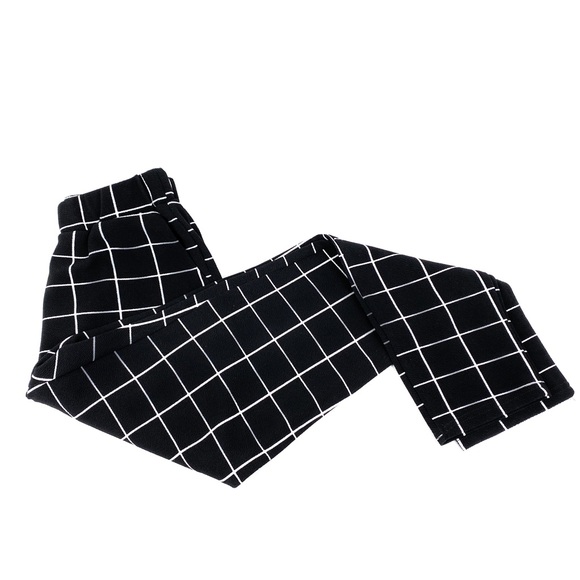 Elastic Waist Black Slant Pocket Grid Pants - Picture 2 of 10